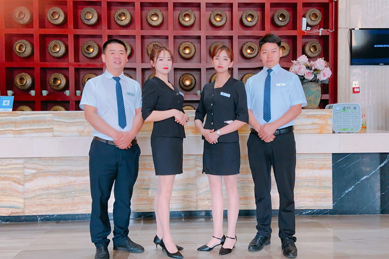 精誠所至，金石為開